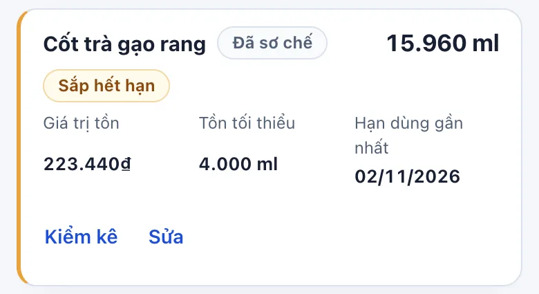 Thẻ kho của Tilomi: Cốt trà gạo rang còn 15.960 ml, nhãn Sắp hết hạn.